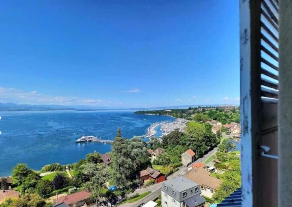 Appartement Avec Vue 180 Sur Le Lac Leman Thonon-les-Bains Exterior photo